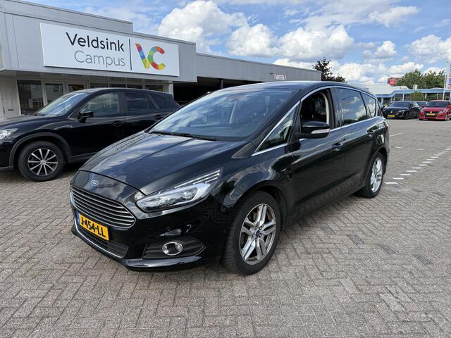 Ford S-MAX 2.0 Vignale 7p. Aut. Panoramadak Navi Keyless LED