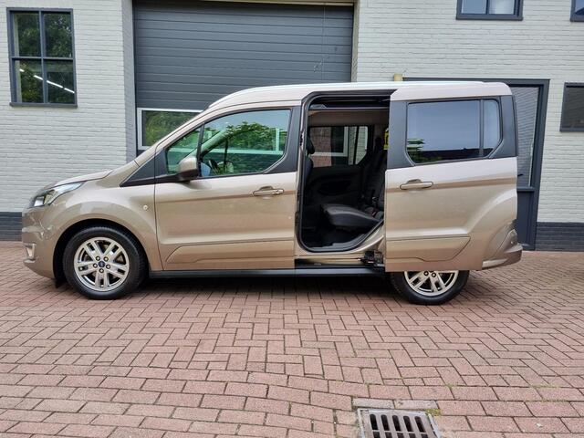 Ford TOURNEO CONNECT 1.0 Titanium NAVI / CAMERA / PANORAMADAK / CRUISE / PDC