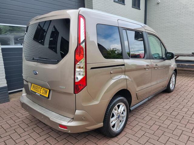 Ford TOURNEO CONNECT 1.0 Titanium NAVI / CAMERA / PANORAMADAK / CRUISE / PDC