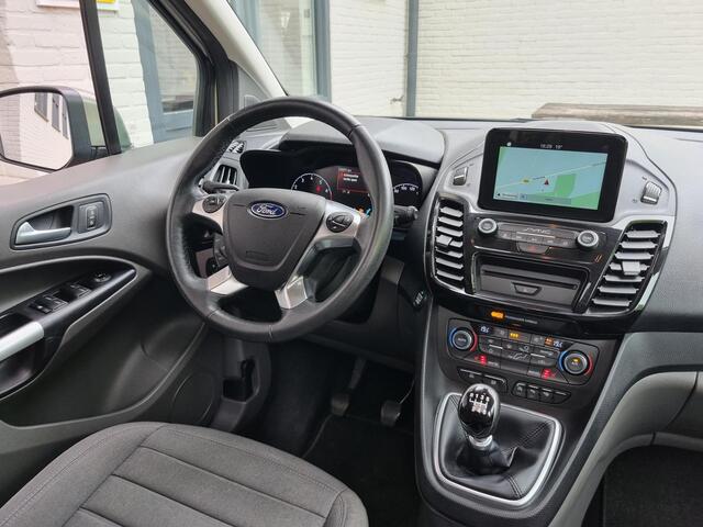 Ford TOURNEO CONNECT 1.0 Titanium NAVI / CAMERA / PANORAMADAK / CRUISE / PDC