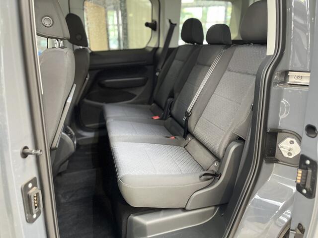 Ford TOURNEO CONNECT 1.5 PHEV 150pk Titanium | Trekhaak | Winterpack | Adaptive Cruise | AGR | All seasonbanden | Garantie t/m 10-2029 | |