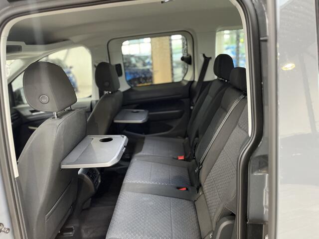 Ford TOURNEO CONNECT 1.5 PHEV 150pk Titanium | Trekhaak | Winterpack | Adaptive Cruise | AGR | All seasonbanden | Garantie t/m 10-2029 | |