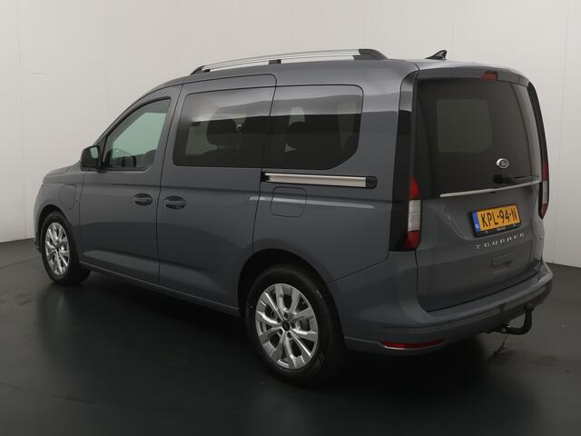 Ford TOURNEO CONNECT 1.5 PHEV 150pk Titanium | Trekhaak | Winterpack | Adaptive Cruise | AGR | All seasonbanden | Garantie t/m 12-2029 | |