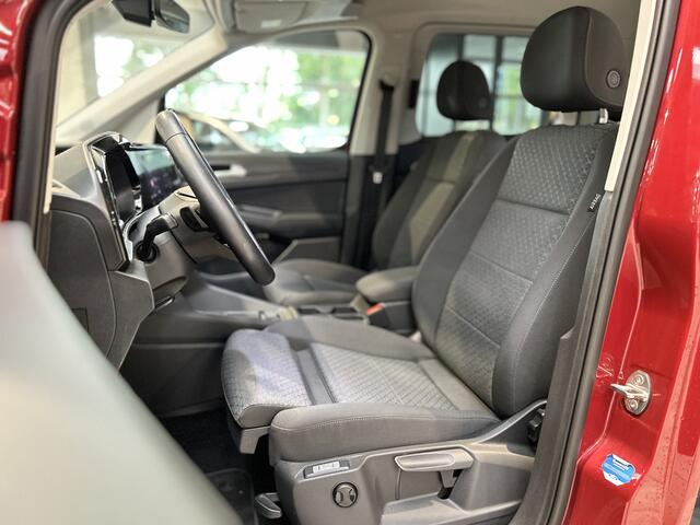 Ford TOURNEO CONNECT 1.5 PHEV 150pk Titanium | Trekhaak | L2 | Winterpack | Adaptive Cruise | Dodehoek detectie | AGR | Garantie t/m 01-2030 |
