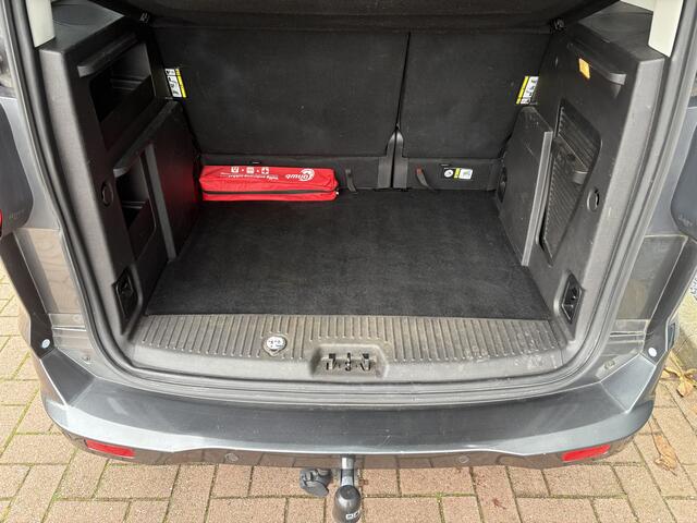 Ford TOURNEO COURIER 1.0 Ecoboost 100pk Titanium AIRCO/CRUISE/PDC/TREKHAAK