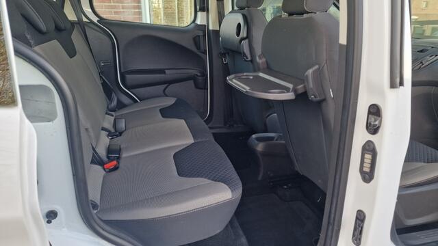 Ford TOURNEO COURIER 1.0 Titanium, Stoelverwarming, Bluetooth, Cruise Control