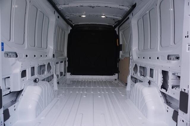 Ford TRANSIT 350L 130PK L3H2 Airco, Cruise, Camera, 270Gr Deur!! NR. B01*