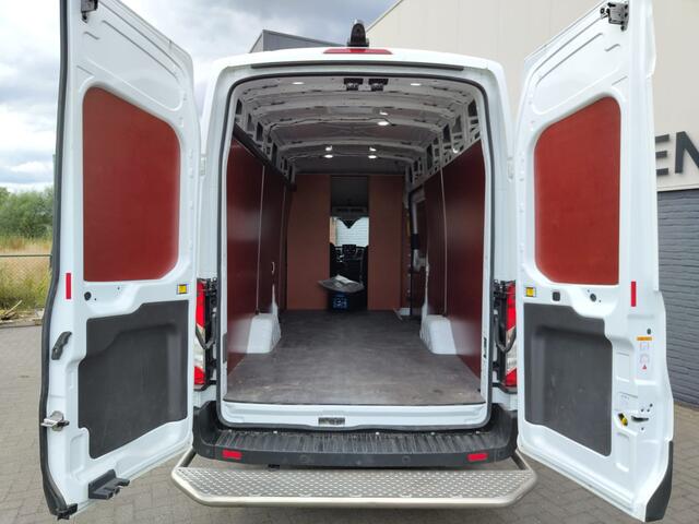 Ford TRANSIT 350 2.0 TDCI L4H3 Radio/Camera Cruise Control Sidebars Treeplank Airco Pdc Trend RWD
