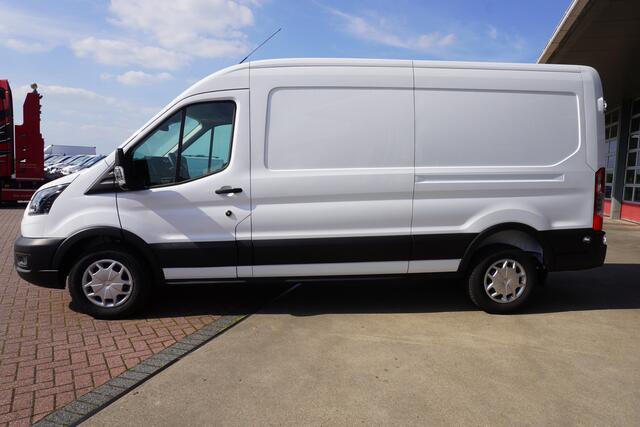 Ford TRANSIT 350L 2.0 TDCI 130PK L3H2 Trend Automaat Airco | Cruise | Navi | Trekhaak
