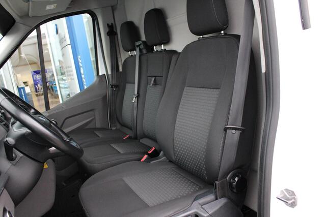 Ford TRANSIT 350 2.0 TDCI L3H2 Trend | Trekhaak | Stand kachel | Camera | Airco | Cruise Control |
