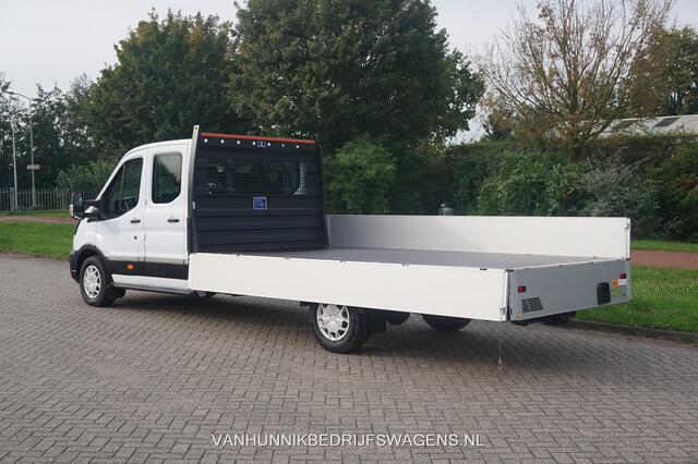 Ford TRANSIT 350L 130PK Doka L5 RWD Sync4 Scherm Apple CP / Android A. Trekhaak!! NR. 704