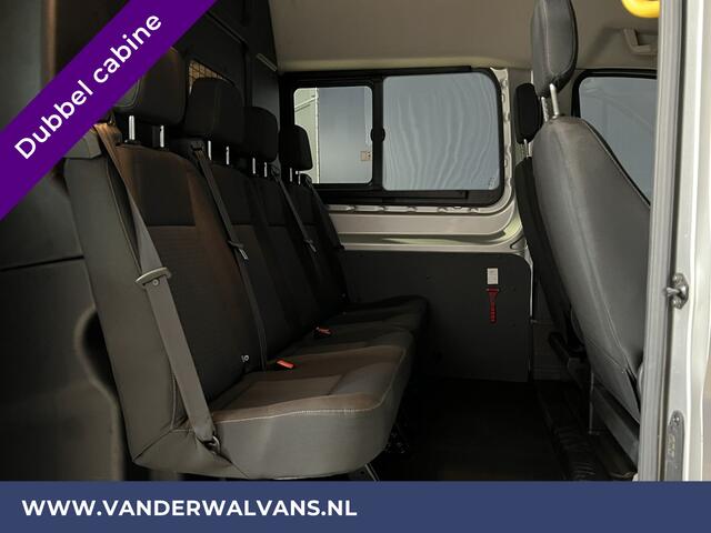 Ford TRANSIT 2.0 TDCI 130pk L3H2 Dubbele cabine Euro6 Airco | 6 Zits | Trekhaak | LED Cruisecontrol, parkeersensoren, verwarmde voorruit