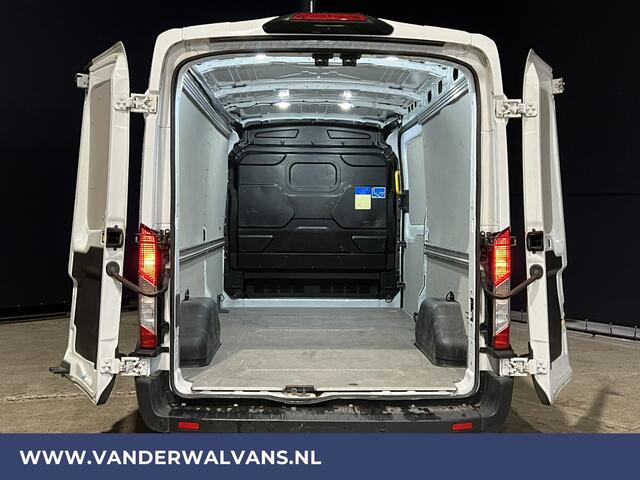 Ford TRANSIT 2.0 TDCI 131pk L3H2 Euro6 Airco | Camera | Navigatie | Apple Carplay Cruisecontrol, LED, Parkeersensoren, Stoelverwarming, Verwarmde voorruit, Bijrijdersbank