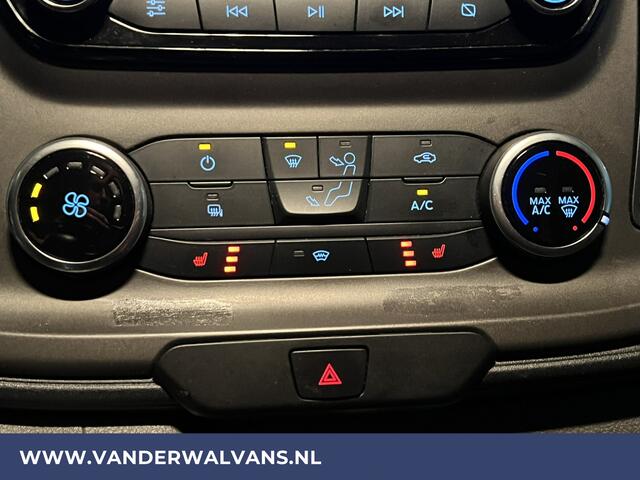 Ford TRANSIT 2.0 TDCI 131pk L3H2 Euro6 Airco | Camera | Navigatie | Apple Carplay Cruisecontrol, LED, Parkeersensoren, Stoelverwarming, Verwarmde voorruit, Bijrijdersbank