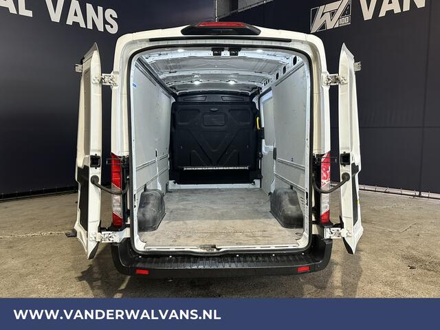 Ford TRANSIT 2.0 TDCI 131pk L3H2 Euro6 Airco | Navigatie | Camera | Cruisecontrol Apple Carplay, Android Auto, Stoelverwarming, verwarmde voorruit, Parkeersensoren, Bijrijdersbank