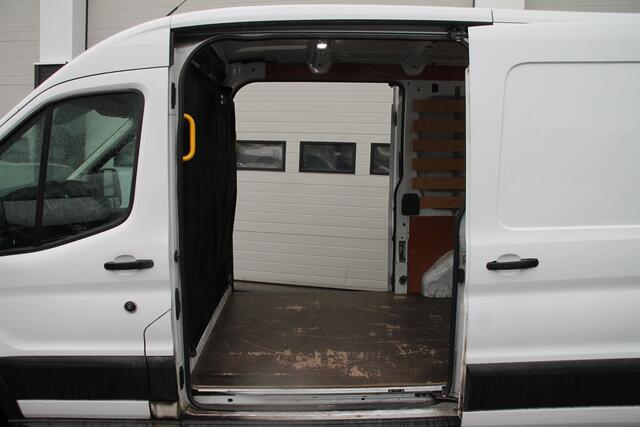 Ford TRANSIT 2.0 TDCI L2H2 2x Schuifdeur EURO 6 - Airco - Cruise - PDC - ¤ 14.950,- Excl. Rest van foto's pas maken wanneer deze is uitgedeukt / gespoten