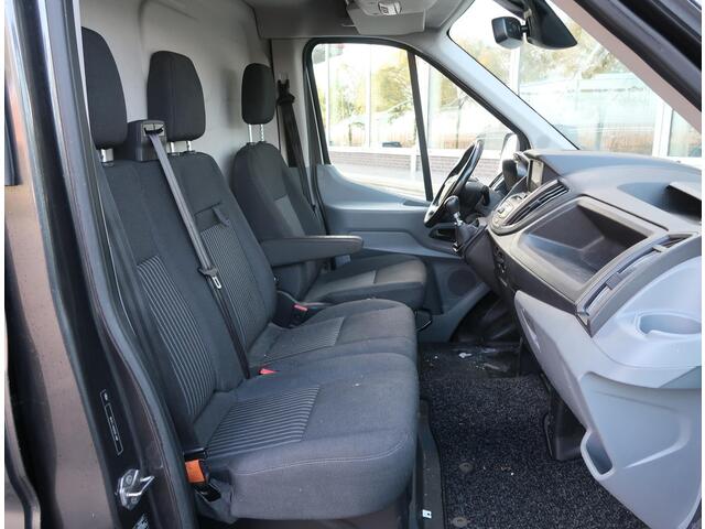 Ford TRANSIT 310 2.0 125 PK TDCI *EURO 6* L2H2 + CAMERA / TREKHAAK 2600 KG / NAVI / DAB