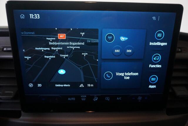 Ford TRANSIT 130pk 2.0 L2H2 Trend Automaat Airco Navigatie Cruise Control Trekhaak