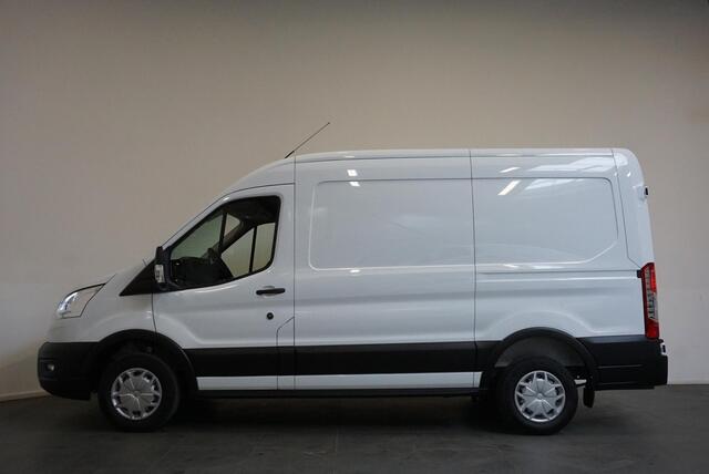 Ford TRANSIT 130pk 2.0 L2H2 Trend Automaat Airco Navigatie Cruise Control Trekhaak