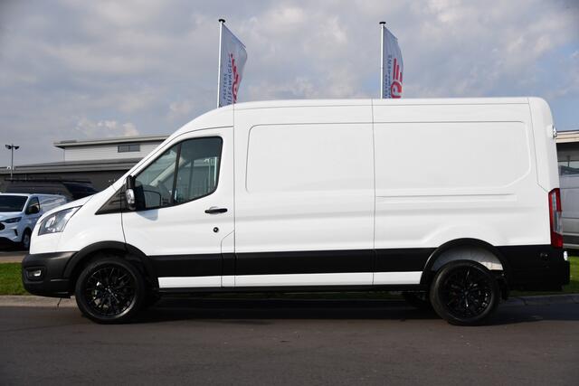 Ford TRANSIT 350 2.0 TDCI L3H2 Black & White Edition Cruise, Carplay, Stoelverwarming, NAVI, 130PK, Multimedia, Sensoren, Trekhaak, UNIEK!