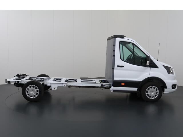 Ford TRANSIT 350 2.0 TDCI L4H1 Trend Skeletal | Uit voorraad leverbaar | Kenteken 2024 | Bluetooth | Cruise Control | Voorruitverwarming | Laadvermogen 1200KG + | Sync4 |