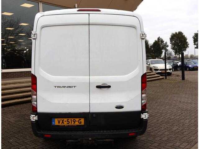 Ford TRANSIT 330 2.2 TDCI 155 PK L3H2 TREND + CAMERA / 2800 KG TREKHAAK / NAVIGATIE