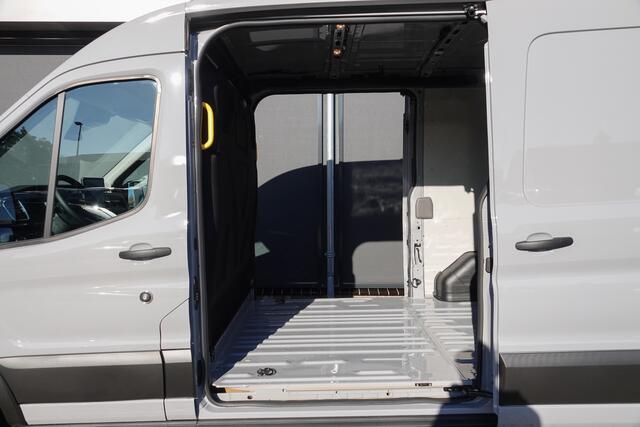 Ford TRANSIT L2H2 | 130Pk A8 Aut. | Raptor Edition | 2x Schuifdeur | Grey Matter | Nieuw Model