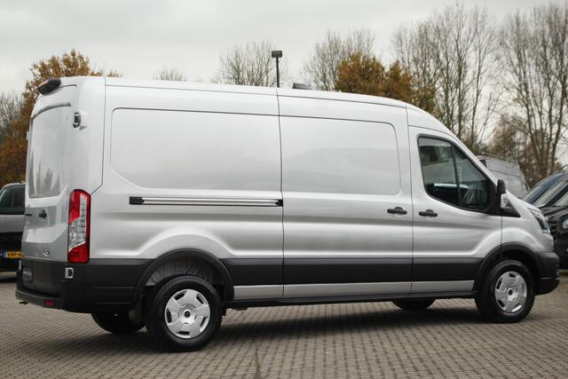 Ford TRANSIT 350 2.0TDCI 165pk L3H2 Trend | Automaat | Nieuw model | L+R Zijdeur | Sync 4 13" | Camera | Carplay/Android | Lease 771,- p/m
