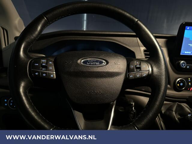 Ford TRANSIT 2.0 TDCI 131pk L3H2 Euro6 Airco | Camera | Navigatie | Cruisecontrol Apple Carplay, Android Auto, Verwarmde voorruit, Stoelverwarming, Parkeersensoren, Bijrijdersbank