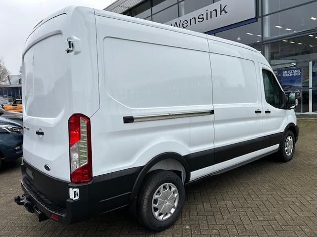 Ford TRANSIT 330 2.0 TDCI L3H2 Trend E6.2 130 pk FWD | Cruise Control | Airco | Radio