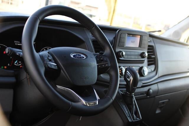 Ford TRANSIT 350 2.0 TDCI L2H3 RWD 3500KG Trekhaak, Camera, Cruise, Sensoren, Automaat, 170PK, Stoelverwarming, UNIEK!