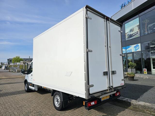 Ford TRANSIT 350 2.0 TDCI 131 PK Bakwagen * Airco * Camera * NAVI * Euro VI *