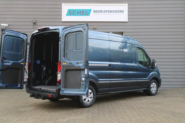 Ford TRANSIT 350 2.0 TDCI L3H2 Limited 165pk - Adaptive Cruise - Luchtvering - Blind Spot - 360 camera - Navigatie - Stoelverwarming - Rijklaar