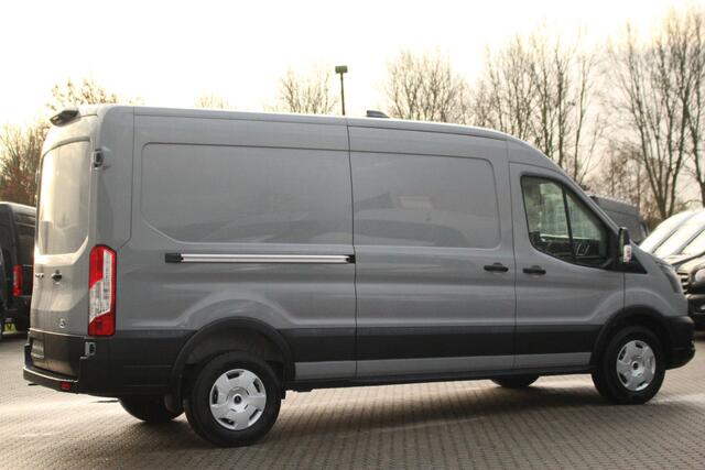 Ford TRANSIT 350 2.0TDCI 165pk L3H2 Trend | Automaat | Nieuw model | L+R Zijdeur | Sync 4 13" | Camera | Carplay/Android | Lease 771,- p/m