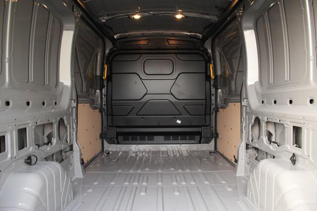 Ford TRANSIT 350 2.0TDCI 165pk L3H2 Trend | Automaat | Nieuw model | L+R Zijdeur | Sync 4 13" | Camera | Carplay/Android | Lease 771,- p/m