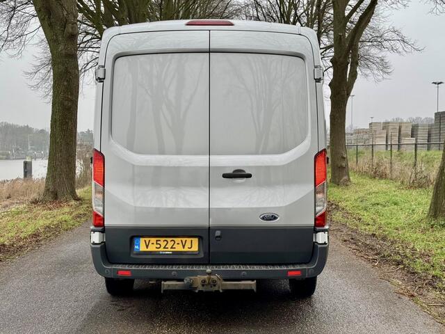 Ford TRANSIT 310 2.0 TDCI L2H2 Trend | Automaat | 3-zits | Elektrische stoel | Stoelverwarming | Distr. gedaan!