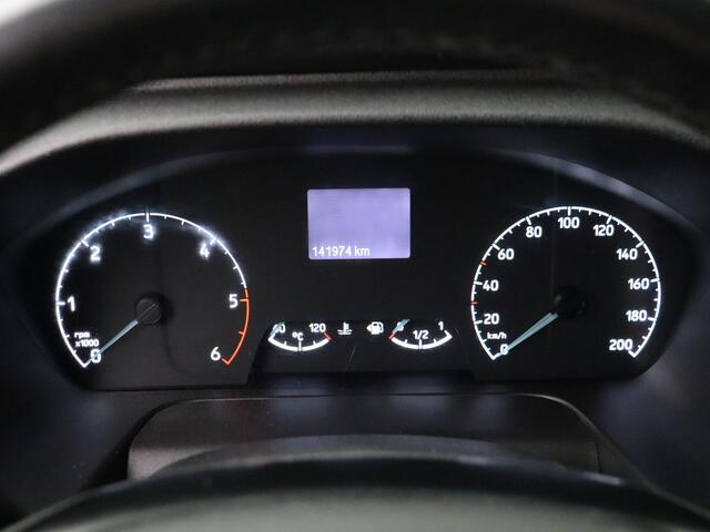 Ford TRANSIT 2.0TDCI 130PK L3H2 | Airco | Cruise | 3-Persoons | Betimmering