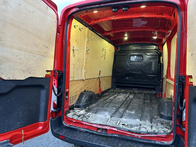 Ford TRANSIT 350 2.0 TDCI L3H2 Trend 130pk