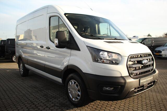 Ford TRANSIT 350 2.0TDCI 165pk L3H2 Trend RWD | Automaat | 3500kg trekgewicht | Standkachel | Camera | Cruise | Lease 681,- p/m