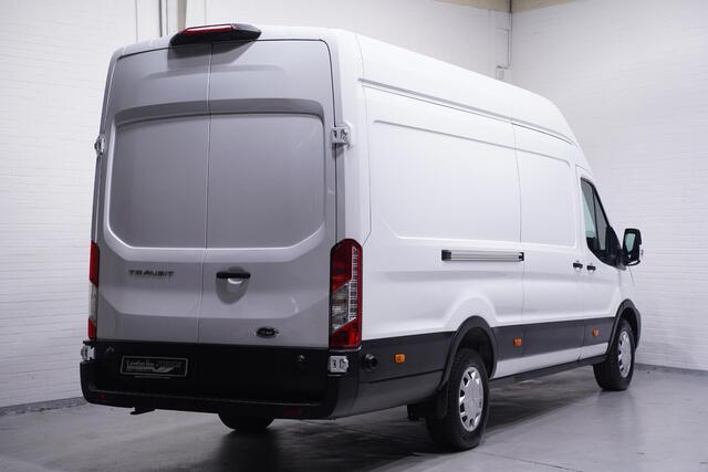 Ford TRANSIT 2.0 TDCI 130 pk L4H3 Navi, Camera 270 Graden Deuren, Laadruimte Pakket, Cruise Control, PDC V+A, 3-Zits