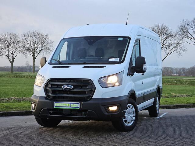 Ford TRANSIT 2.0 TDCI L2H2 Trend Navi 130Pk Airco 3-Zits 360camera Stoelverwarming Euro6 Verlengde Fabrieksgarantie