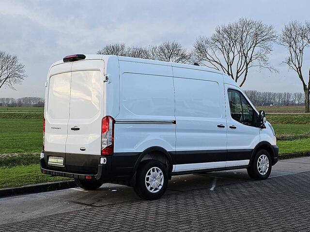Ford TRANSIT 2.0 TDCI L2H2 Trend Navi 130Pk Airco 3-Zits 360camera Stoelverwarming Euro6 Verlengde Fabrieksgarantie
