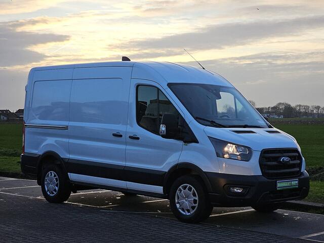 Ford TRANSIT 2.0 TDCI L2H2 Trend Navi 130Pk Airco 3-Zits 360camera Stoelverwarming Euro6 Verlengde Fabrieksgarantie