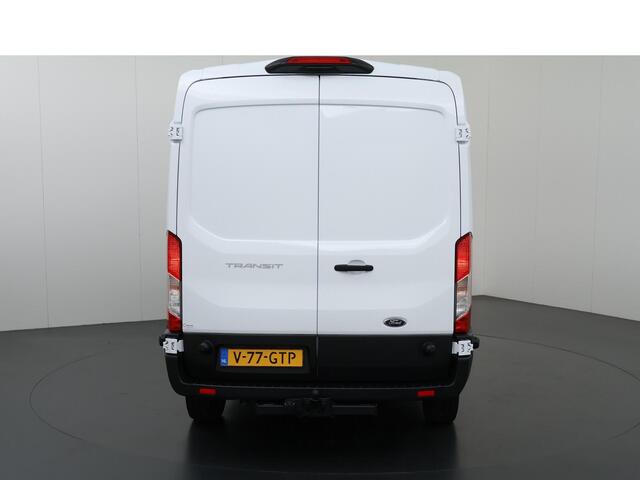 Ford TRANSIT 350 2.0 TDCI L3 H2 Trend Navigatie | Stoelverwarming | Trekhaak 2500 KG AHW | Airco | 3-Zits | NIEUW | Carplay - Android Auto | Laadruimte Pakket | Cruise Control | Multifuntioneel Stuurwiel