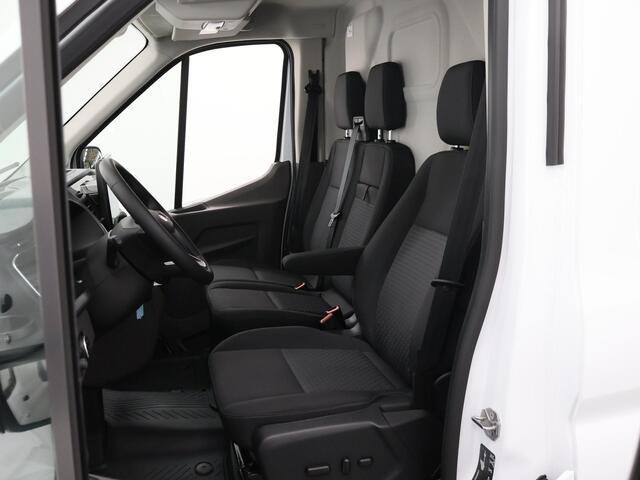 Ford TRANSIT 350 2.0 TDCI | L3 H2 | Trend | Navigatie | Stoelverwarming | Trekhaak 2500 KG AHW | Airco | 3-Zits | NIEUW | Carplay - Android Auto | Laadruimte Pakket | Cruise Control | Multifuntioneel Stuurwiel