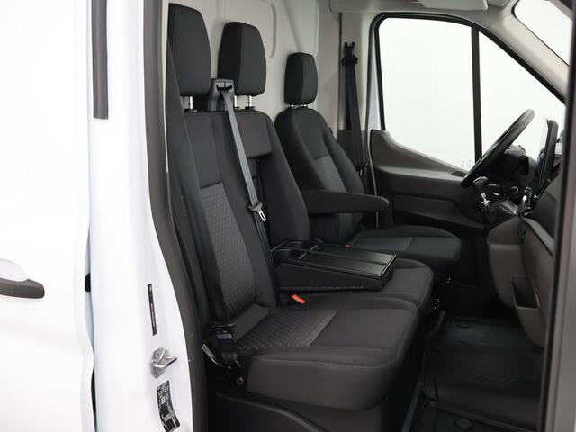 Ford TRANSIT 350 2.0 TDCI | L3 H2 | Trend | Navigatie | Stoelverwarming | Trekhaak 2500 KG AHW | Airco | 3-Zits | NIEUW | Carplay - Android Auto | Laadruimte Pakket | Cruise Control | Multifuntioneel Stuurwiel
