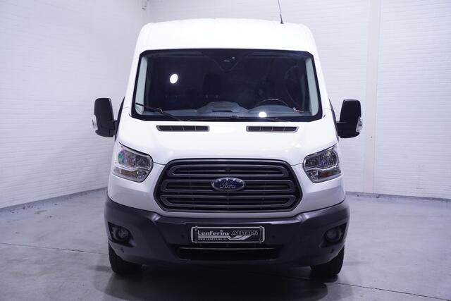 Ford TRANSIT 2.0 TDCI 130 pk Automaat L2H2 Trend Navi, Camera NAP, Laadruimte Pakket, PDC V+A, 3-Zits