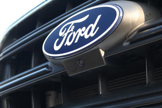 Ford TRANSIT 350 2.0TDCI 165pk L2H2 Limited | Automaat | L+R Zijdeur | 360° Camera | Adap. Cruise | Carplay/Android | Lease 771,- p/m