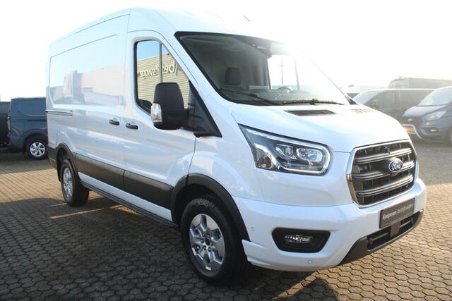 Ford TRANSIT 350 2.0TDCI 165pk L2H2 Limited | Automaat | L+R Zijdeur | 360° Camera | Adap. Cruise | Carplay/Android | Lease 771,- p/m