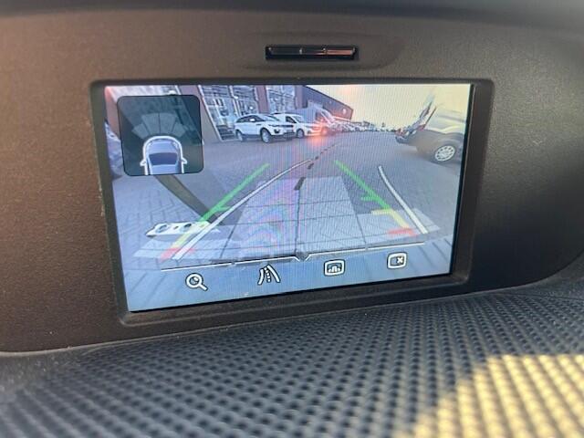 Ford TRANSIT 310 2.2 TDCI L2H3 Trend CAMERA I AIRCO I IMPERIAAL I PDC I TREKHAAK